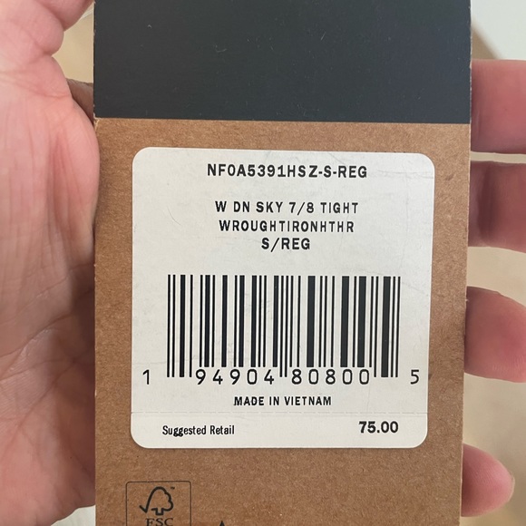 NWT Northface leggings - Picture 6 of 6